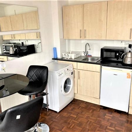Bright & Modern Studio Flat In Paddington - Zone 1 Лондон Екстер'єр фото