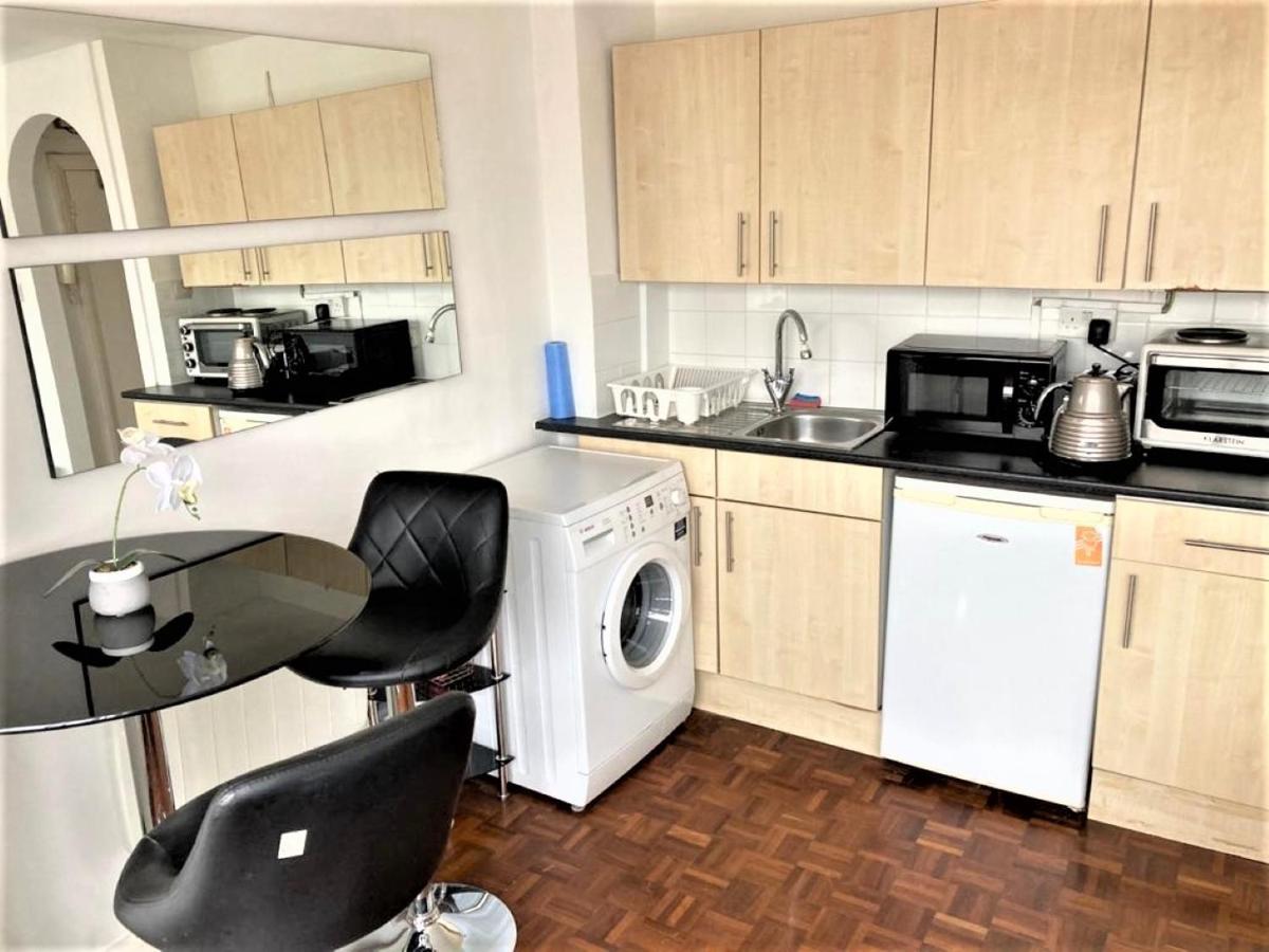 Bright & Modern Studio Flat In Paddington - Zone 1 Лондон Екстер'єр фото